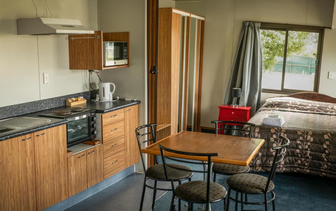 Rangiora Eco Holiday Park Fernside Exteriör bild