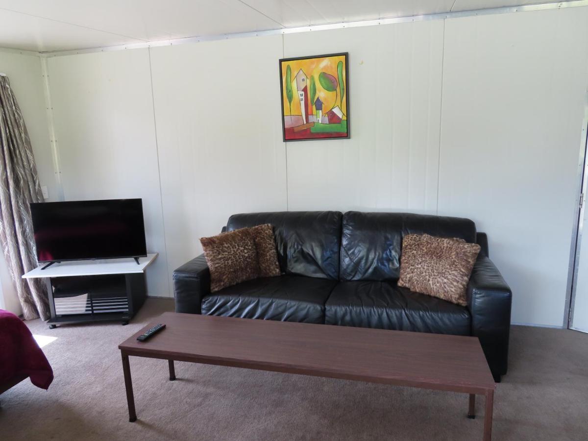 Rangiora Eco Holiday Park Fernside Exteriör bild