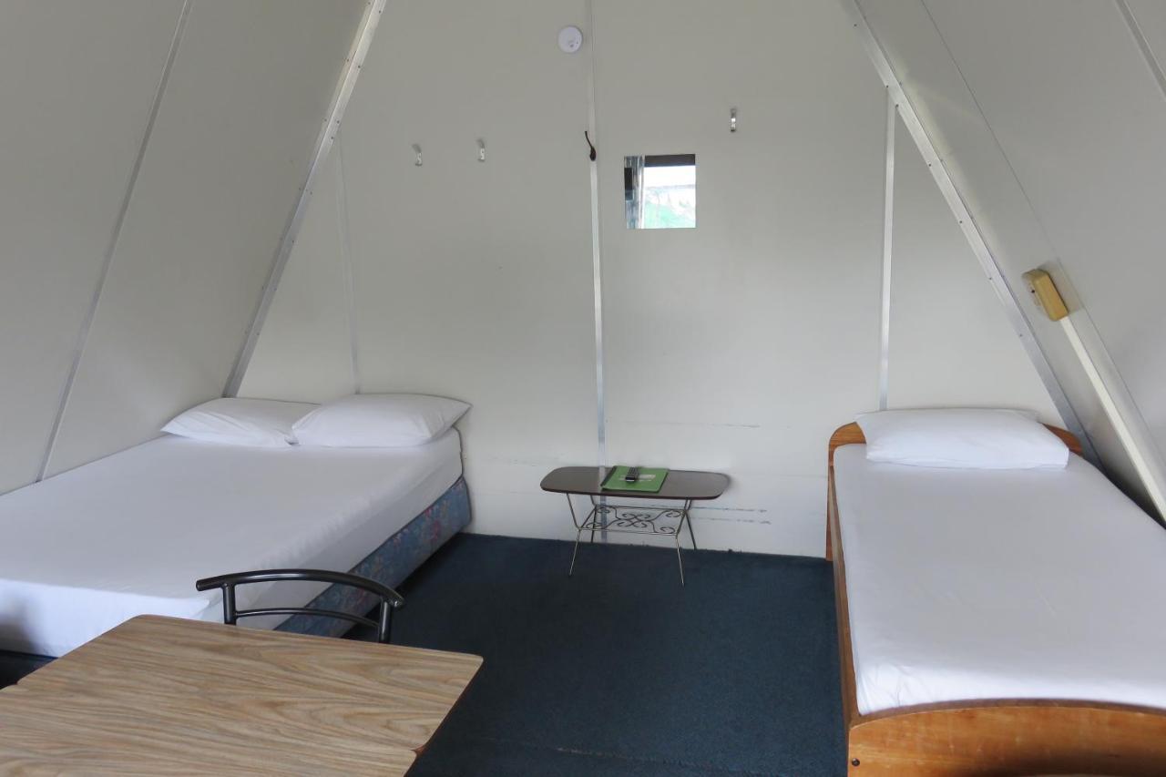 Rangiora Eco Holiday Park Fernside Exteriör bild